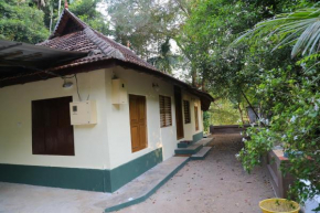 The Mana-Heritage stay - Chengazhimattam Mana